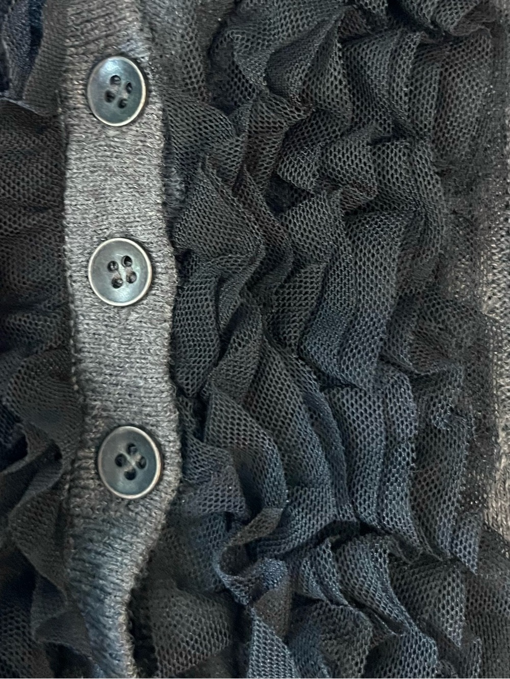 NWT NIC+ZOE Charcoal Gray Ruffle-Trim 3-Button Fitted Cardigan NEW - Picture 12 of 12